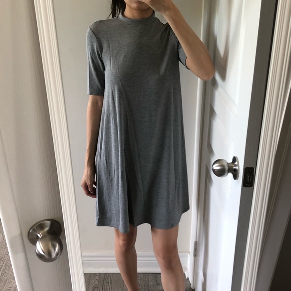 Topshop Dresses & Skirts - NWOT TopShop Turtleneck TShirt Dress